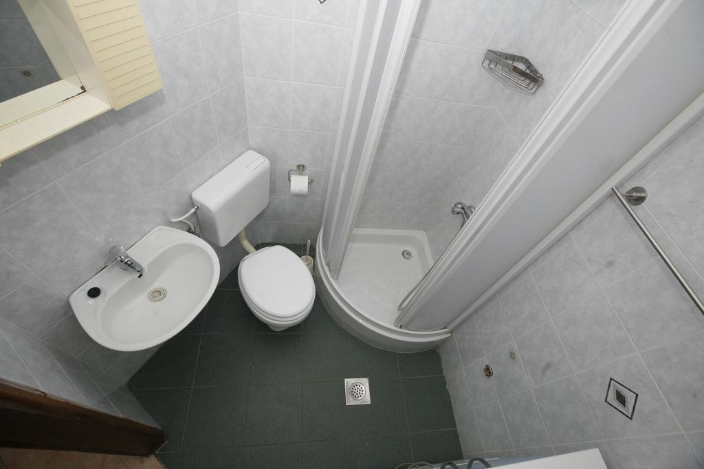 Apartments Roza Miškovići Buitenkant foto
