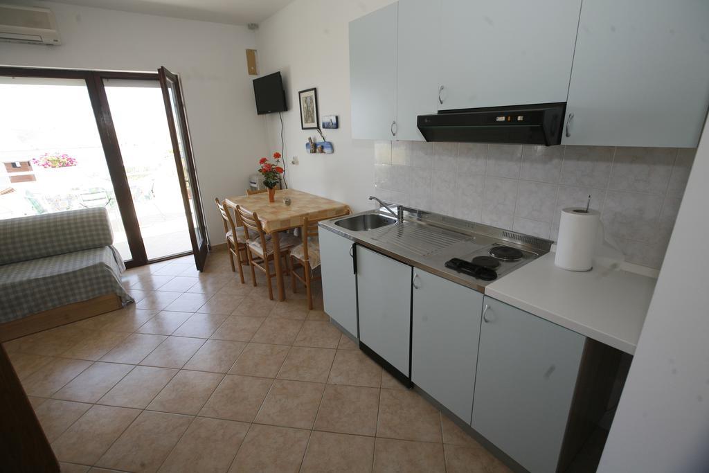Apartments Roza Miškovići Buitenkant foto