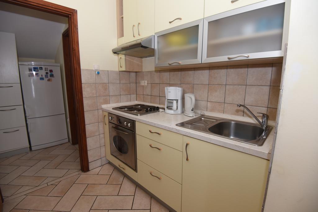 Apartments Roza Miškovići Buitenkant foto